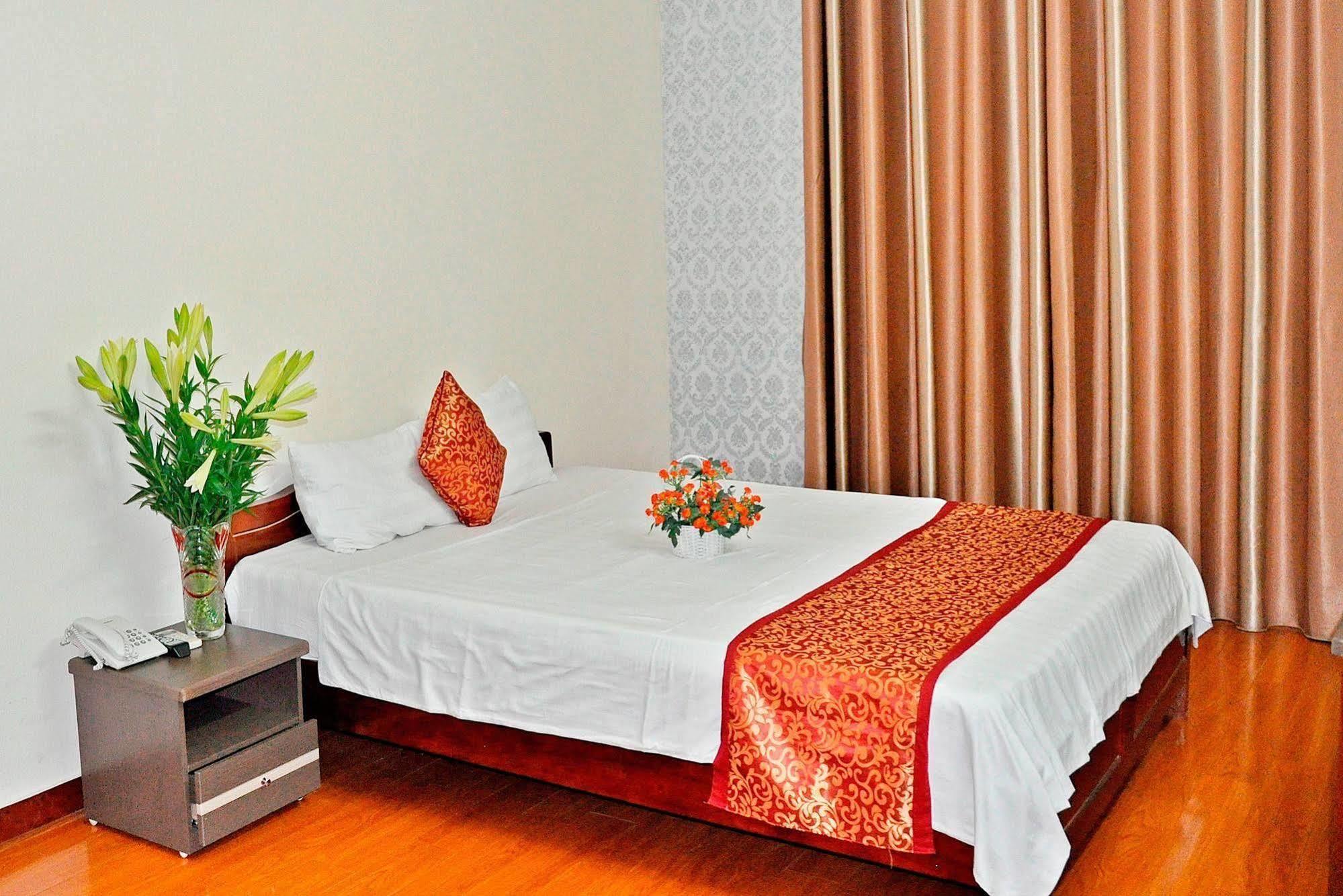 Grand Holiday Hotel 2 Hanoi Esterno foto