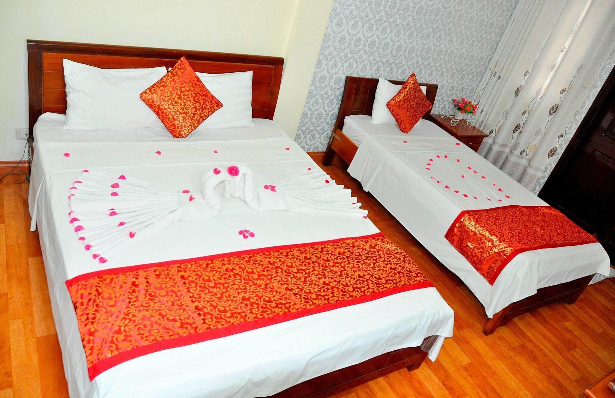 Grand Holiday Hotel 2 Hanoi Esterno foto