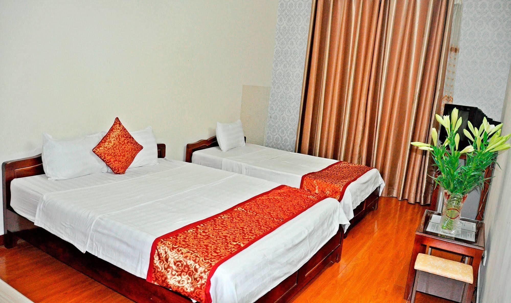 Grand Holiday Hotel 2 Hanoi Esterno foto