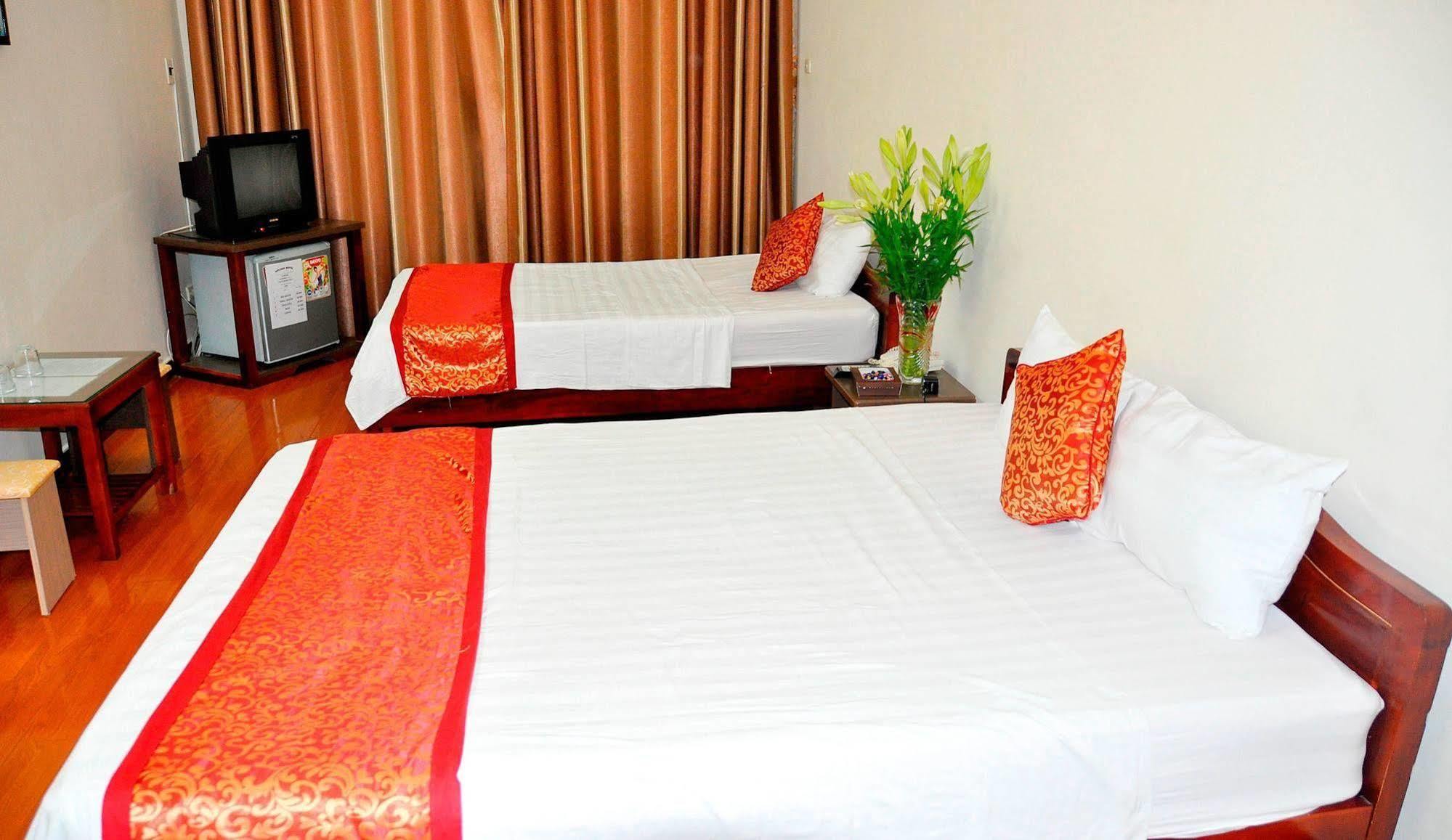 Grand Holiday Hotel 2 Hanoi Esterno foto